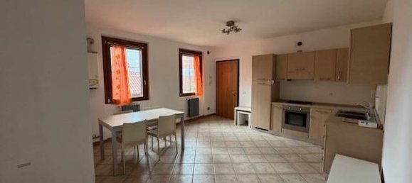 2غرفة شقة في Palazzolo sull'Oglio, Italy رقم 311831 5
