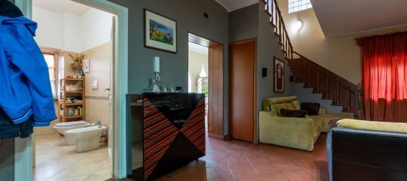 Вилла с 26 комнатами в Галликано нель Лацио, Италия № 16623 13