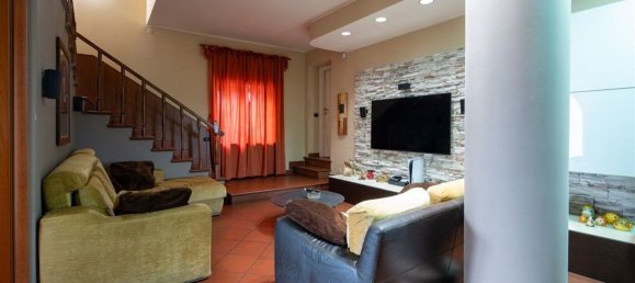 Вилла с 26 комнатами в Галликано нель Лацио, Италия № 16623 14