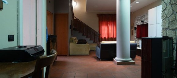 Вилла с 26 комнатами в Галликано нель Лацио, Италия № 16623 8