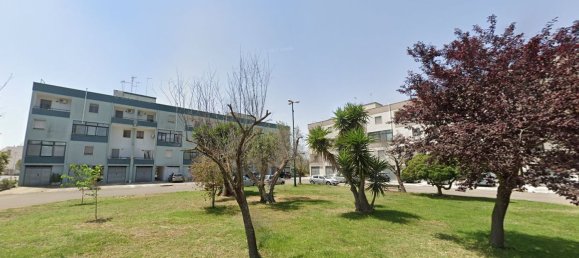 5 rooms Apartment in Campi Salentina, Italy No. 43312 2