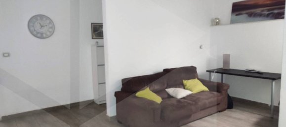 Квартира с 2 комнатами в Бари, Италия № 33847 17