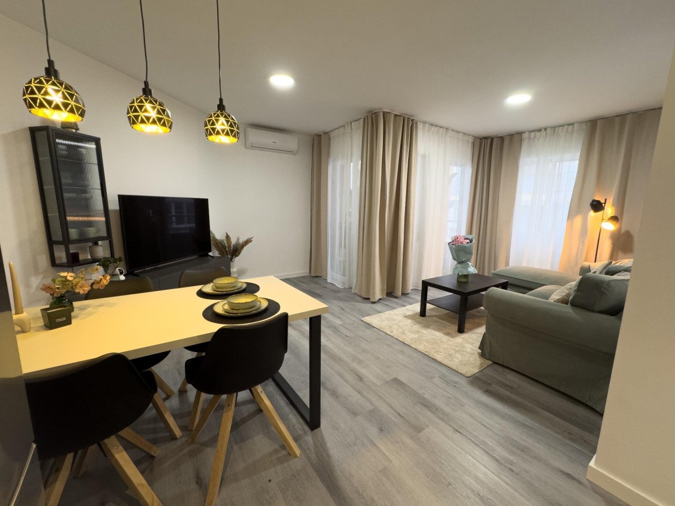 2 غرف نوم شقة في Torrevieja, إسبانيا رقم 366298