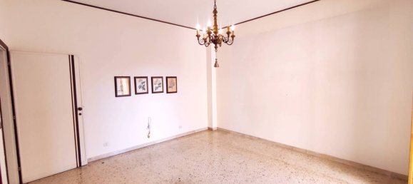 2 bedrooms Apartment in Montevarchi, Italy No. 266341 17