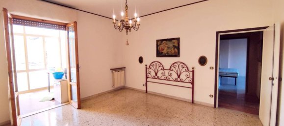 2 bedrooms Apartment in Montevarchi, Italy No. 266341 15
