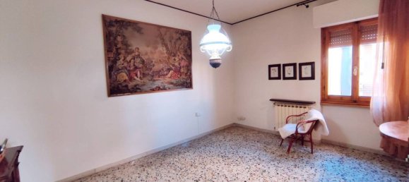 2 bedrooms Apartment in Montevarchi, Italy No. 266341 11