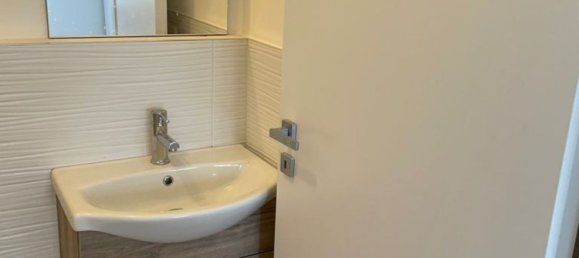 3-Zimmer Wohnung in Milan, Italy, Nr. 281404 3