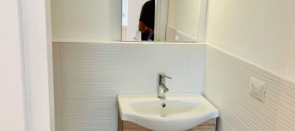 3-Zimmer Wohnung in Milan, Italy, Nr. 281404 10