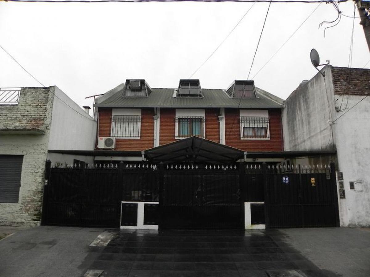 3 bedrooms Apartment in Bermudez, Argentina No. 18772