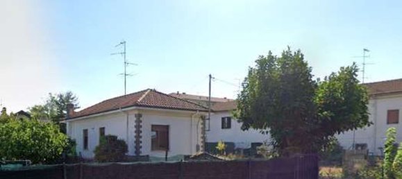 4 rooms Villa in Busto Arsizio, Italy No. 8977 28