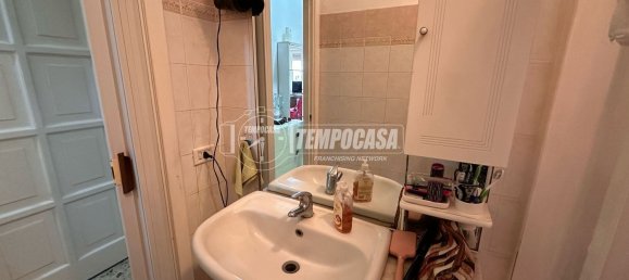 Квартира с 2 комнатами в Ладисполи, Италия № 115918 12