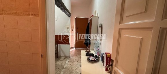 Квартира с 2 комнатами в Ладисполи, Италия № 115918 13