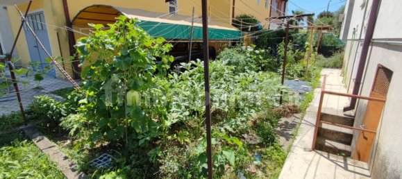 Apartamento de 2 dormitorios en Pordenone, Italy No. 302291 20