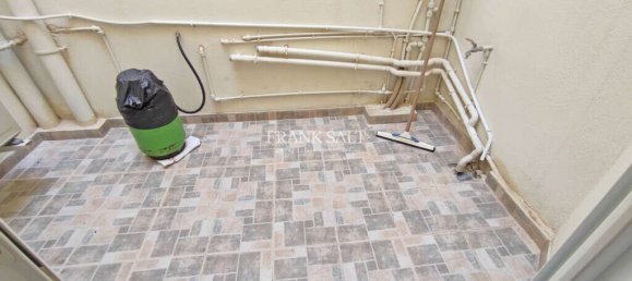 3 غرف نوم طابقين في Siggiewi, Malta رقم 8361 10