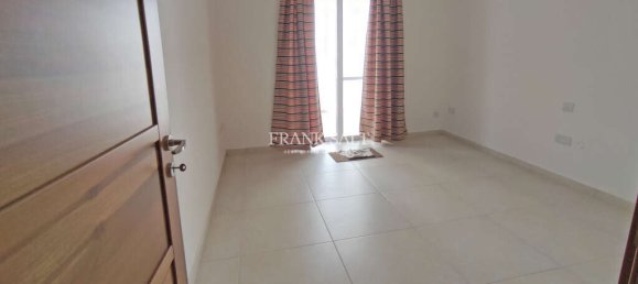 3 غرف نوم طابقين في Siggiewi, Malta رقم 8361 7