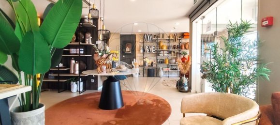 عقار تجاري في Quarteira, Portugal 110متر مربع رقم 70646 4