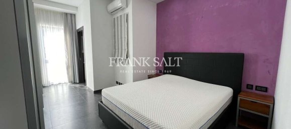 1 bedroom Penthouse in Saint Paul's Bay, Malta No. 10979 3