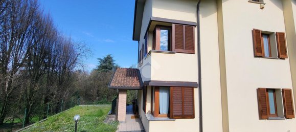 4 rooms Villa in Besana in Brianza, Italy No. 14750 6