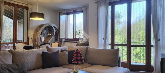 4 rooms Villa in Besana in Brianza, Italy No. 14750 24