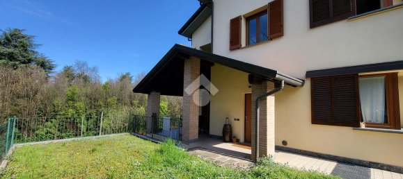 4 rooms Villa in Besana in Brianza, Italy No. 14750 9