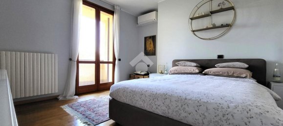 4 rooms Villa in Besana in Brianza, Italy No. 14750 28