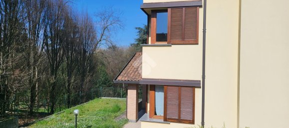 4 rooms Villa in Besana in Brianza, Italy No. 14750 8