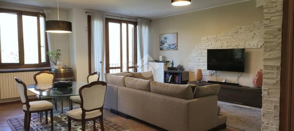 4 rooms Villa in Besana in Brianza, Italy No. 14750 17