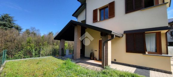 4 rooms Villa in Besana in Brianza, Italy No. 14750 7