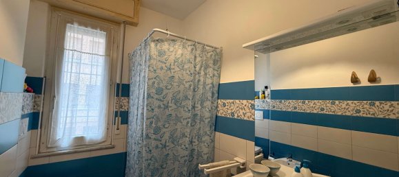 3-salle Appartement à Piacenza, Italy No. 364108 10