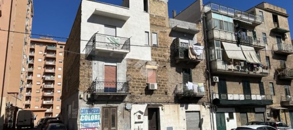 3 bedrooms Apartment in Palermo, Italy No. 348542 20