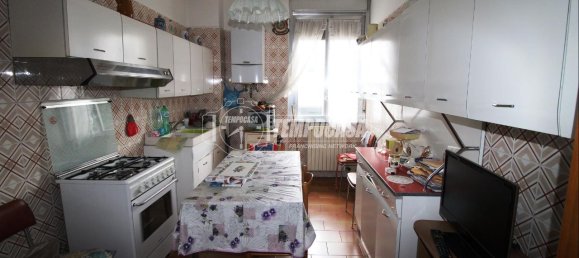 3 rooms Apartment in Inverigo, Italy No. 3520 8