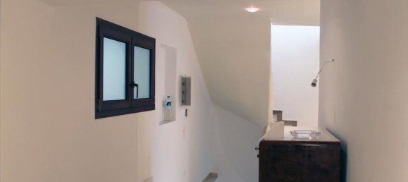 2 bedrooms Commercial property in Corfu, Greece No. 8016 7