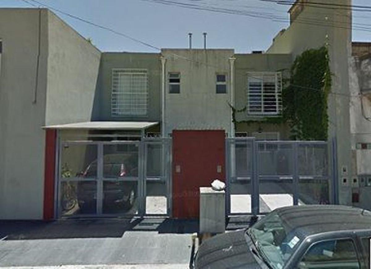 Studio in Avellaneda, Argentina No. 55139