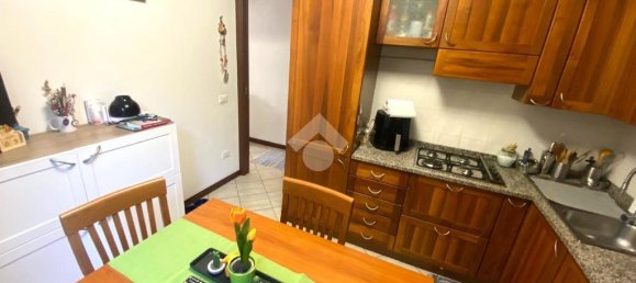 2 bedrooms Apartment in Collecchio, Italy No. 297390 7