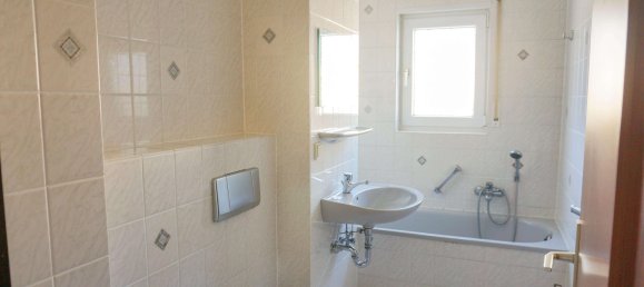 2 rooms Apartment in Dresden, Germany No. 38458 9