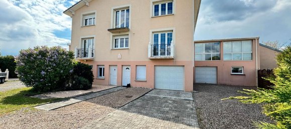 5 chambres Châteaux à Marainviller, France No. 70626 16