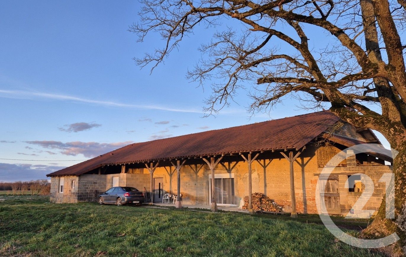 4 bedrooms House in Romenay, France No. 205564