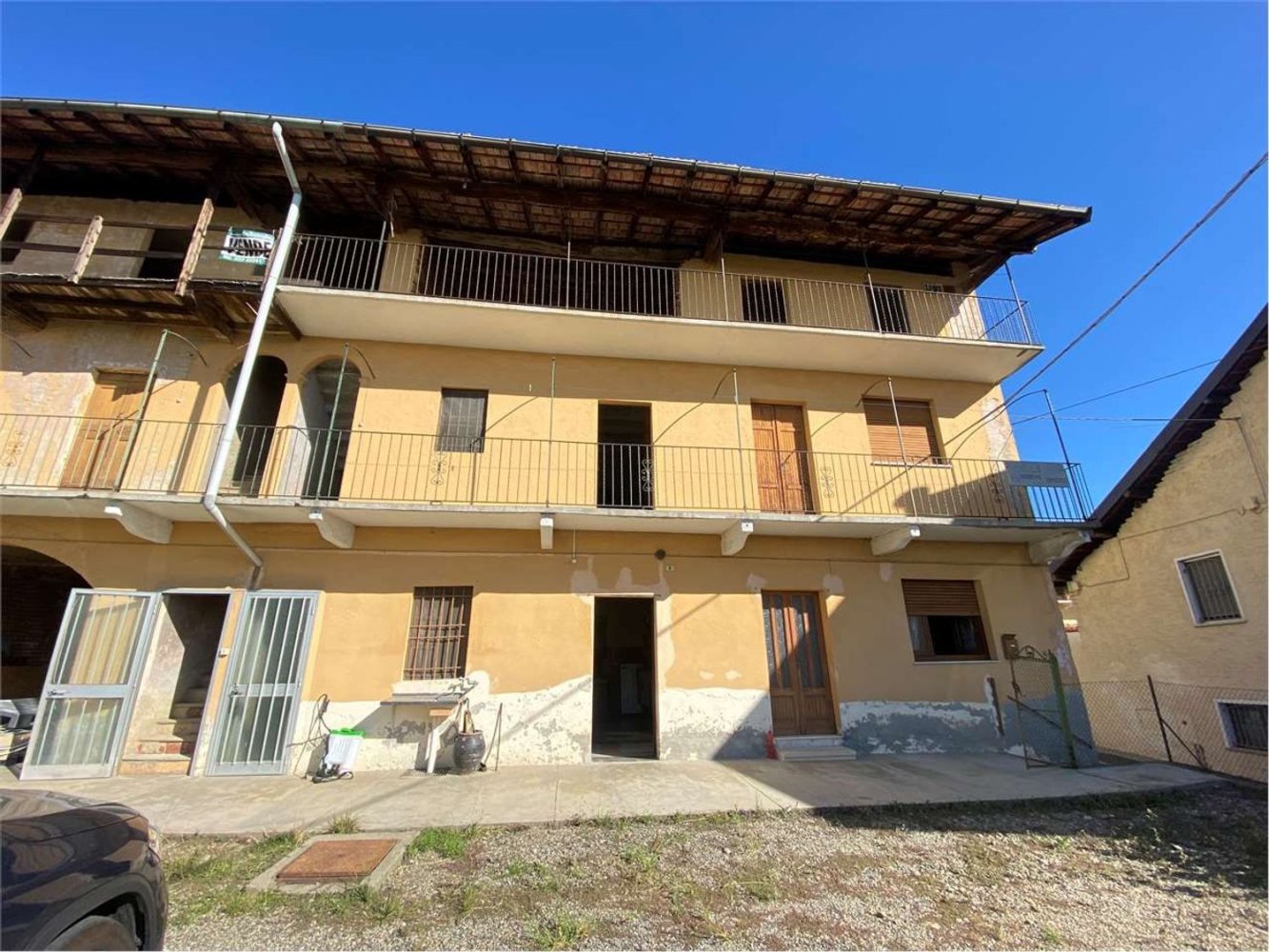 5-Zimmer Haus in Mezzomerico, Italy, Nr. 118130