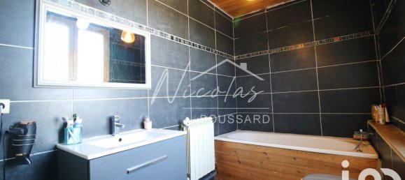 4 rooms House in Crepy-en-Valois, France No. 218601 10