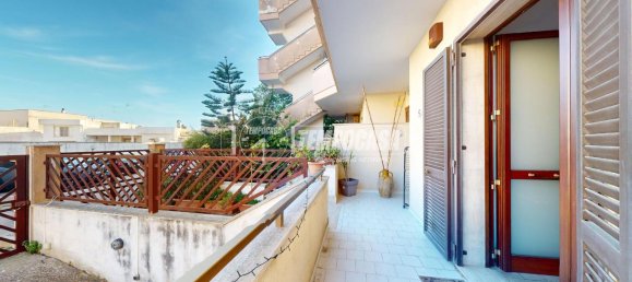 Apartamento de 4 divisões em Lizzanello, Italy N.º 36023 42