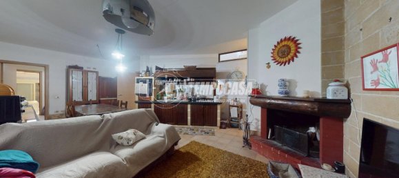 Apartamento de 4 divisões em Lizzanello, Italy N.º 36023 4