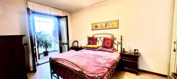 3 bedrooms Apartment in Signa, Italy No. 48321 10
