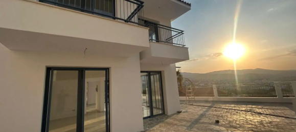 Villa de 3 dormitorios en Pegeia, Cyprus No. 35057 2