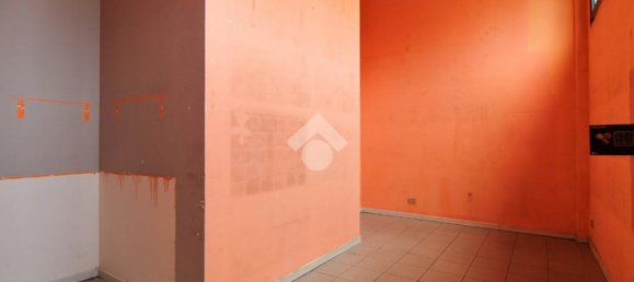 Apartamento T1 em Veduggio con Colzano, Italy N.º 378878 8