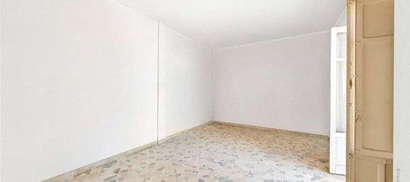 2 bedrooms Penthouse in Palermo, Italy No. 272841 8