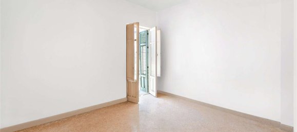 2 bedrooms Penthouse in Palermo, Italy No. 272841 11