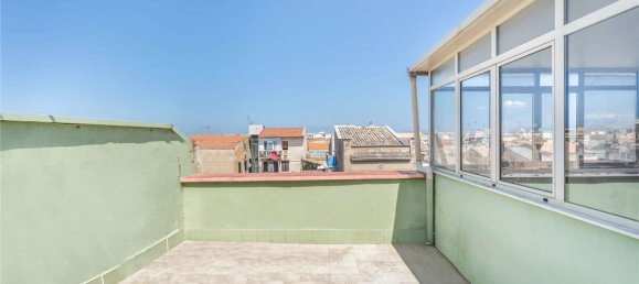 2 bedrooms Penthouse in Palermo, Italy No. 272841 3
