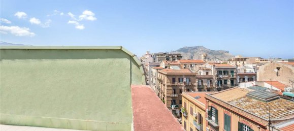 2 bedrooms Penthouse in Palermo, Italy No. 272841 2