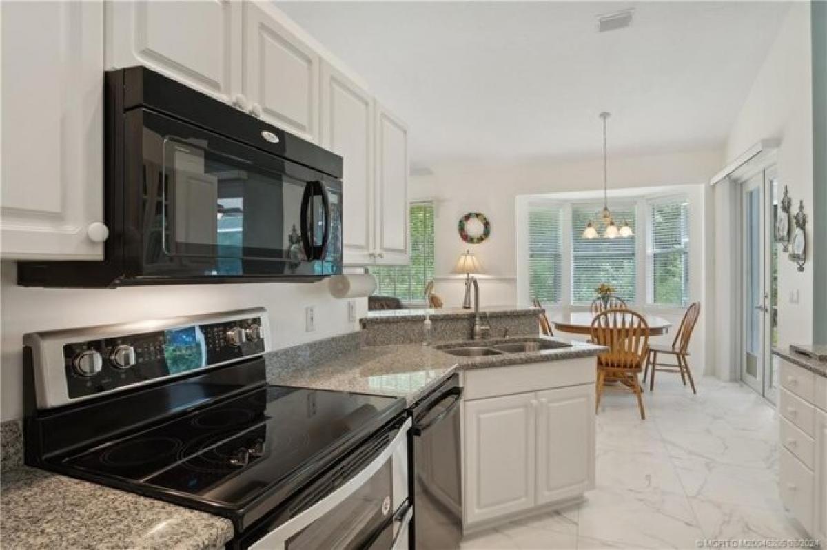 3 bedrooms House in Stuart, USA No. 413709