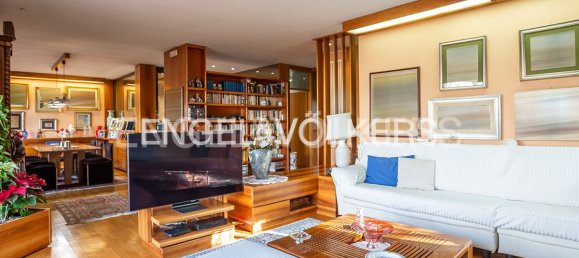 4 bedrooms Villa in Rome, Italy No. 105789 7